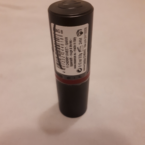 Essence cosmetics lipstick - Picture 2 of 2